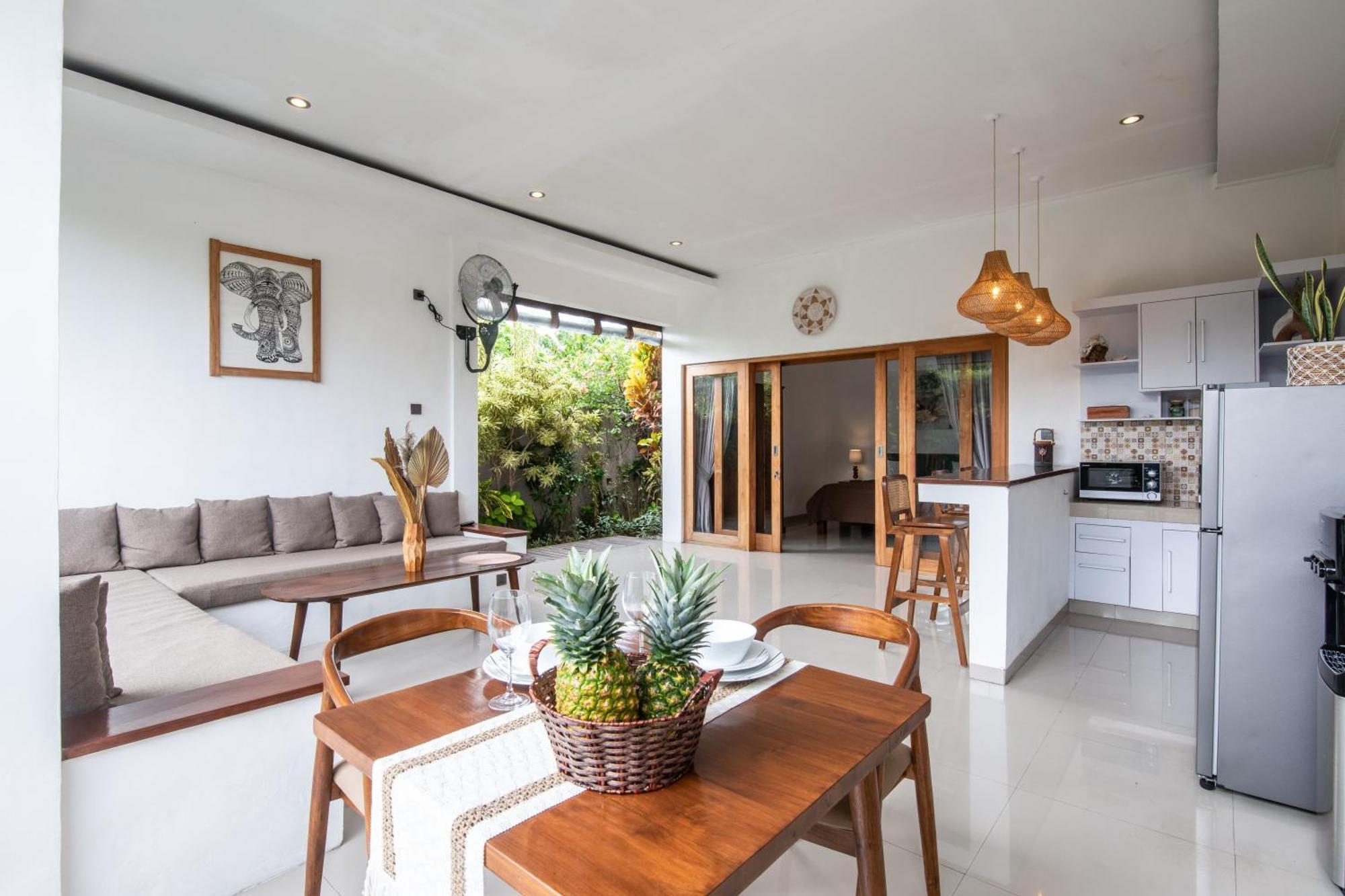 Adorable 1Br Villas In The Herat Of Seminyak 외부 사진