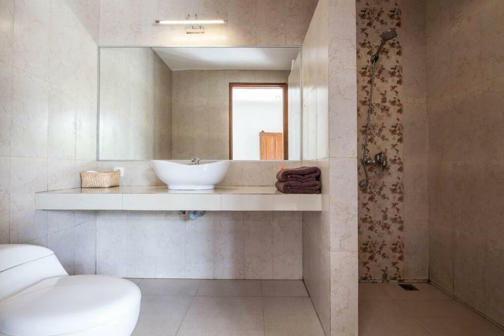 Adorable 1Br Villas In The Herat Of Seminyak 외부 사진